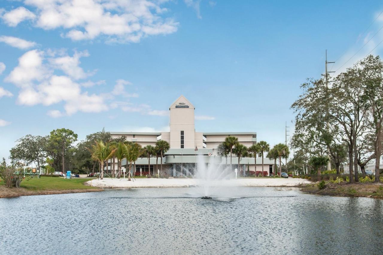 Baymont By Wyndham Celebration Hotel Kissimmee Exterior foto